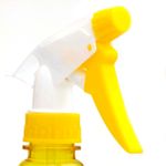 Rociador-plastico-multiusos-de-550-ml