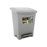 Basurero-con-sistema-de-pedal-de-apertura-automatico-capacidad-de-7-lt-color-plata