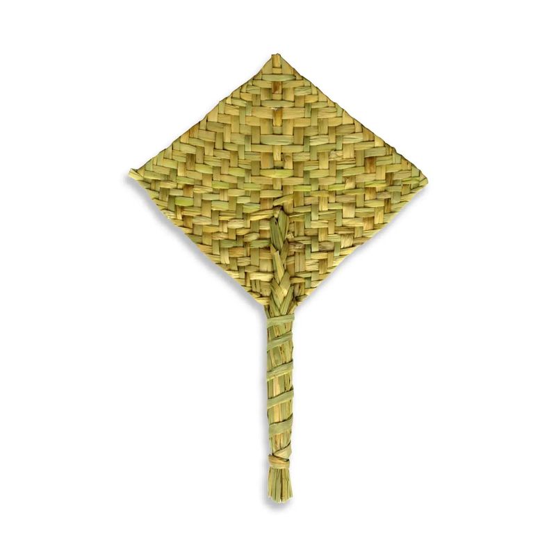 Aventador-de-totora-para-parrillas