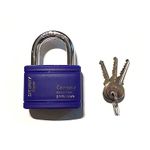Candado-plano-elaborado-en-hierro-para-uso-en-interiores-de-43-mm