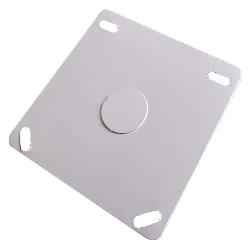 Tapa-metalica-cuadrada-para-construccion