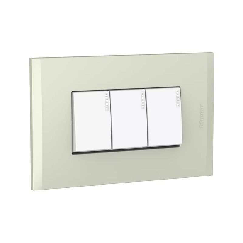 Interrupt-Trip-15A-Pl3P-Champan-Nobile