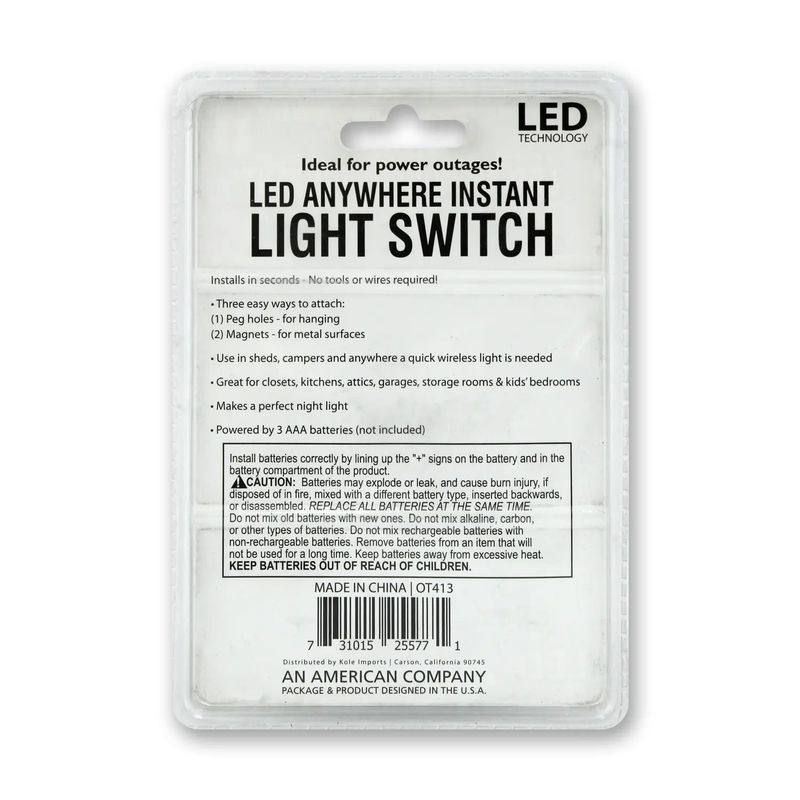Luz-LED-empotrable-portatil-de-un-solo-cuerpo-con-luces-accionadas-con-un-dimmer-de-intensidad-de-luz