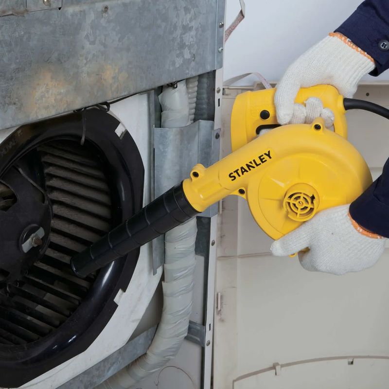 Soplador-Aspiradora-con-potencia-de-600W-PROFESIONAL-cuenta-con-una-velocidad-variable-para-todo-tipo-de-superficie