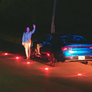 Lampara Emergencia P/Auto Lizard - LIZARD FLARE