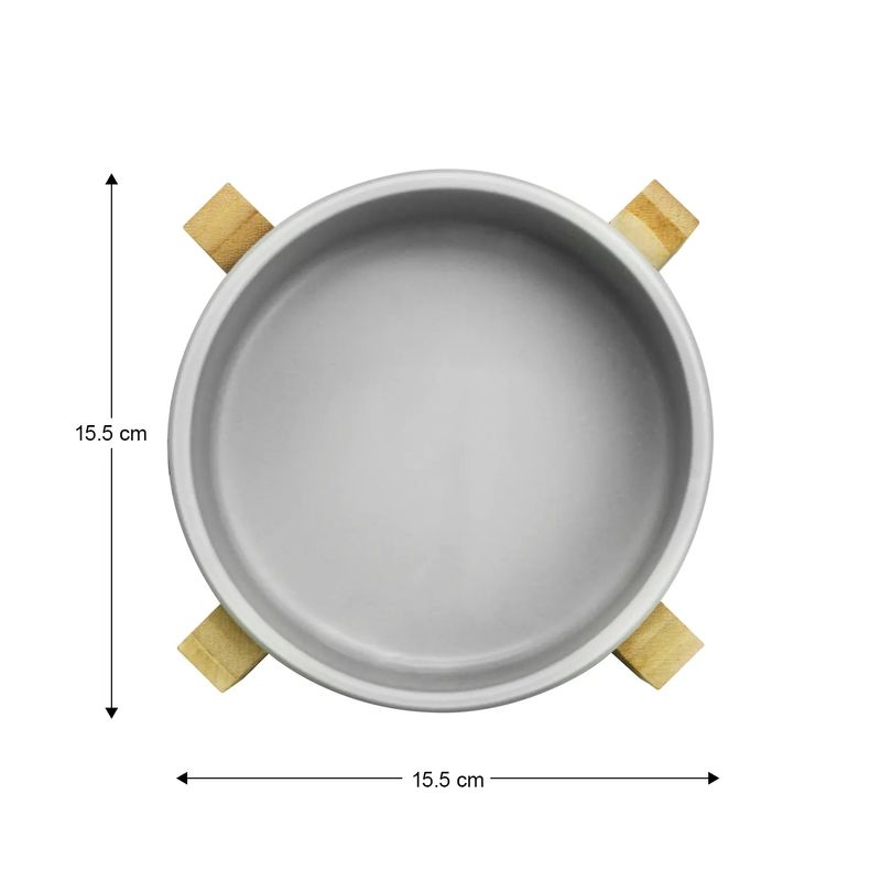 Plato-para-perro-ceramico-de-15.5-cm-con-base-de-bambu.-Ideal-para-colocar-en-el-croquetas-agua-u-otro-tipo-de-alimento