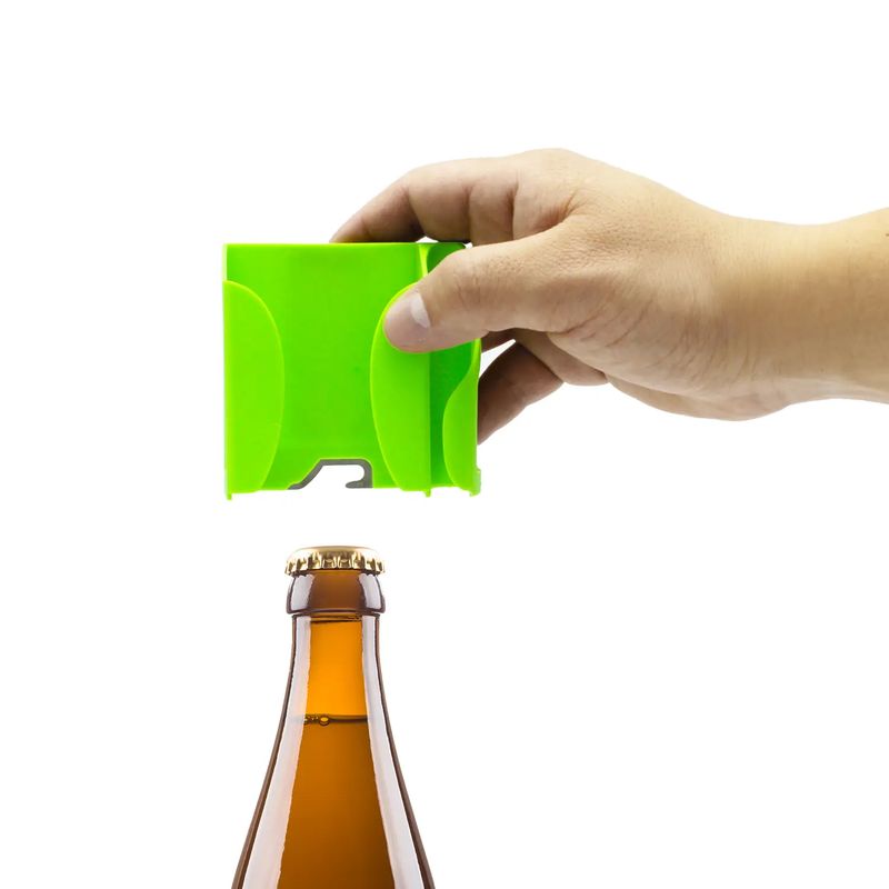 Porta-Cigarros-Y-Destapador-D-Botellas