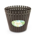 Macetero-plastico-pequeño--1-de-18-cm-de-diametro-y-1.5-litros-de-capacidad--tipo-tablillas-de-madera