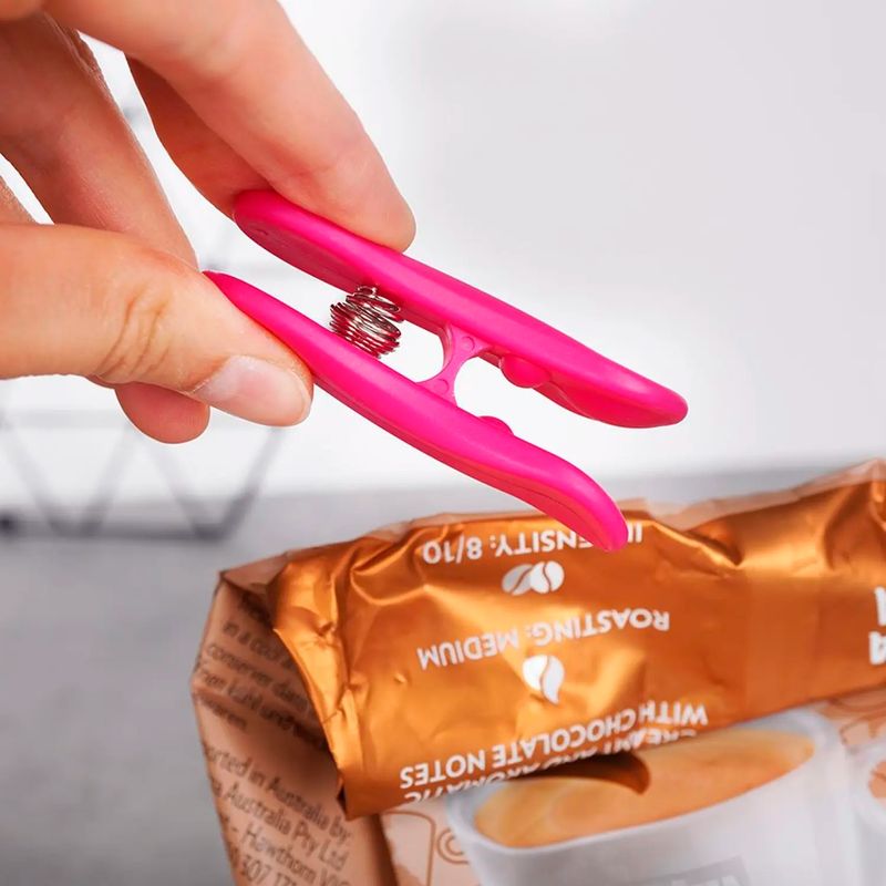 Set-de-clips-multiusos-tipo-pinzas-plasticas-para-sellar-fundas-o-bolsas--pack-x-6