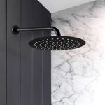 Cabeza-de-ducha-SLIM-de-226-cm--de-diseño-delgado-con-cabezal-de-inclinacion-modificable-y-base-autolimpiante.---FLORY