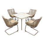 Juego-de-mesa-para-patio-con-4-sillas-a-base-de-acero-y-fibras-entretejidas.-Decora-todo-tipo-de-ambiente-exterior.-Cafe-K-HOME
