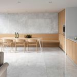 Porcelanato-de-alta-resistencia-tipo-rectangular-uso-en-pisos-paredes-mesones-amalfi-gris