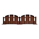 Cerca-para-jardin-decorativa-con-diseño-de-TABLAS-DE-MADERA.-Incluye-8-modulos-que-se-conectan-entre-si.-Rinde-3-metros.