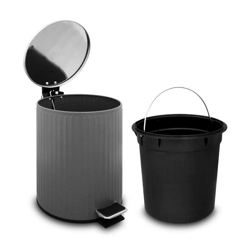Tacho-basurero-de-5-l-con-mecanismo-de-apertura-mediante-pedal-y-bandeja-interior-extraible-para-fundas-de-basura.