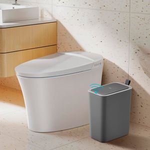 Basurero con sensor de apertura de 8 lt con bandeja para fundas de basura. - EKO