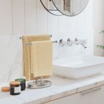 Toallero-de-baño-con-estructura-niquelada-de-doble-nivel-independiente-para-toallas-de-baño-tocador.
