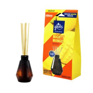 Difusor de esencia con aroma MANGO & COCO TROPICAL; 100 ml. - GLADE