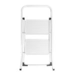 Escalera-domestica-sencilla-de-2-peldaños-con-estructura-plegable-de-acero.