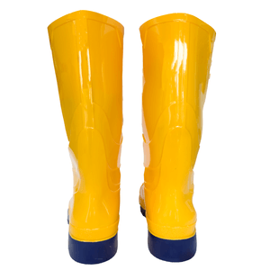 Bota Industrial P/A 40 Safety Venus - VENUS