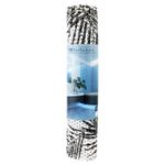 Alfombra-de-baño-plastica-con-diseño-de-RAMAS-antideslizante-color-blanco-con-negro.