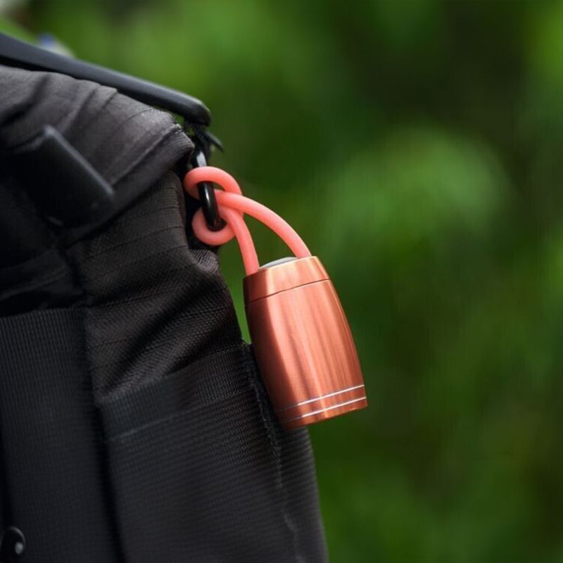 Linterna-LED-para-colgar-portatil-e-impermeable-ultra-brillante.