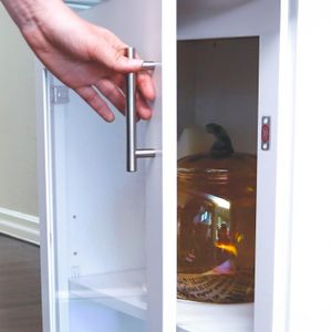 Juegos de imanes para muebles metálicos con adhesivo incluido y con soporte de tornillos opcional. - RUBY MONKEY