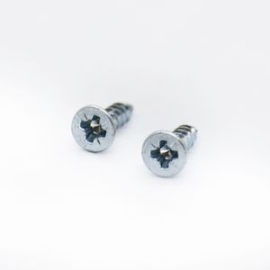 Tornillo de Bisagra de medida de 4,0 mm de diámetro y 15 mm de largo. - HAFELE