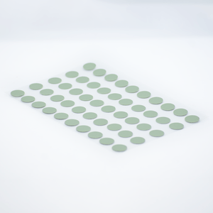 Tapa Adhesiva Agave diseñada para cubrir y disimular los orificios o cabezas de tornillos en tableros de madera - TAPFAST