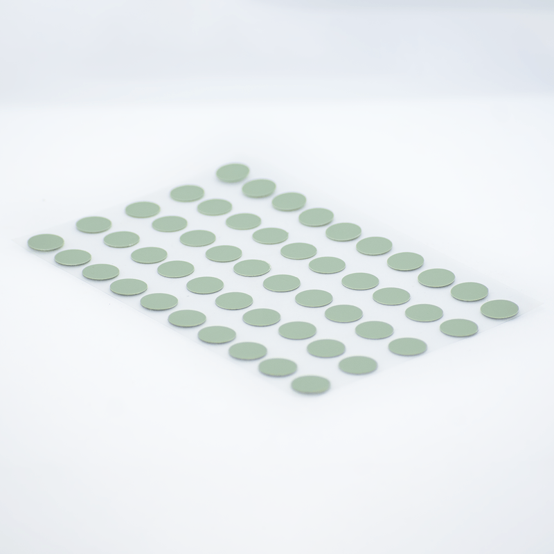 Tapa-Adhesiva-Agave-diseñada-para-cubrir-y-disimular-los-orificios-o-cabezas-de-tornillos-en-tableros-de-madera
