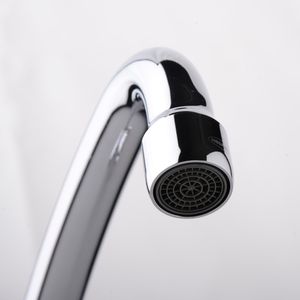 Llave con Pico Bar para Cocina Línea Fiori Lever - FV