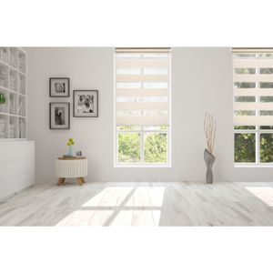 Persiana enrollable tipo Zebra Ivory de 2,00m x 2,10m.