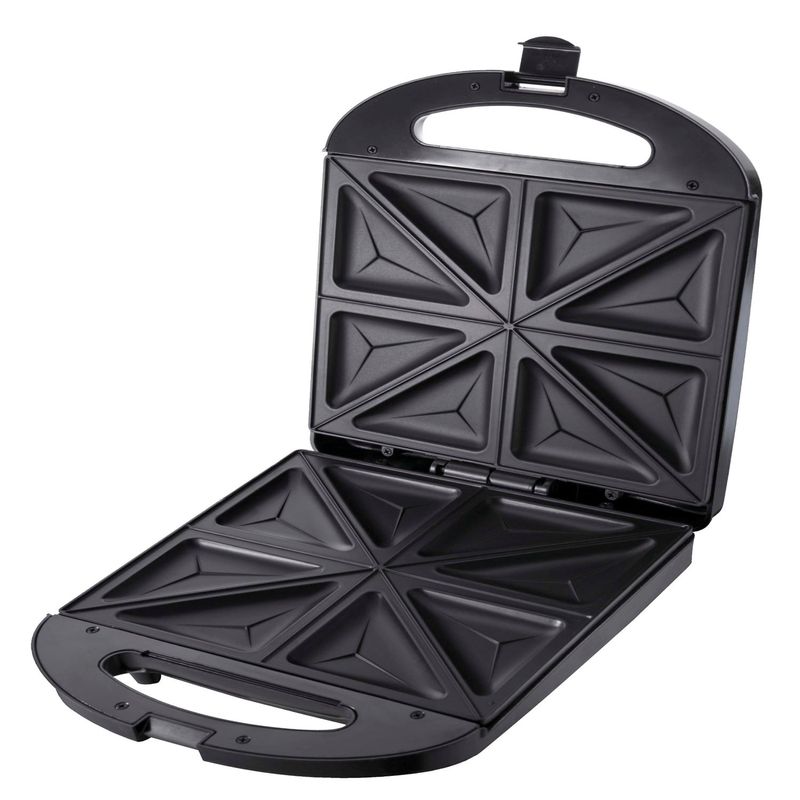 Sanduchera-con-placas-antiadherentes-para-4-panes.