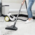 Aspiradora-VC3-de-800W-multiciclonica-con-deposito-transparente-y-lavable.
