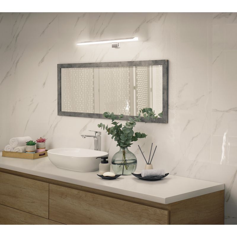 Arbotante-decorativo-de-LED-10-W-tipo-barra-para-baño