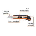 Cutter-18-mm-profesional-con-alma-metalica-y-grip