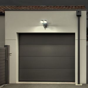 Arbotante LED 12 W negro con sensor de movimiento - VOLTECK