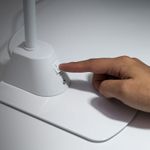 Lampara-de-LED-5W-cuello-flexible-para-escritorio