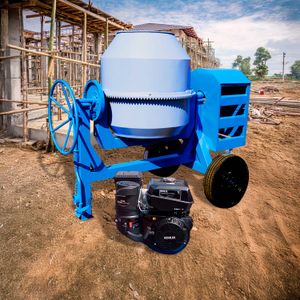 Concretera de 700 lts con motor a gasolina de 14 HP, estructura de tubo cuadrado y llantas RIN13. - CONCRETERAS GRANIZO / KOHLER