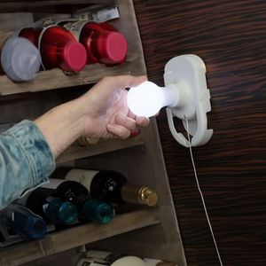 Foco LED tipo bombillo SIN CONEXIÓN, con cadena de encendido. - ORGILL