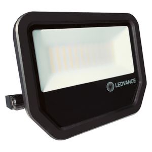 Reflector LED FLOODLIGHT PFM Negro de 50W con luz blanca de 6000 lm 100-277V. - LEDVANCE