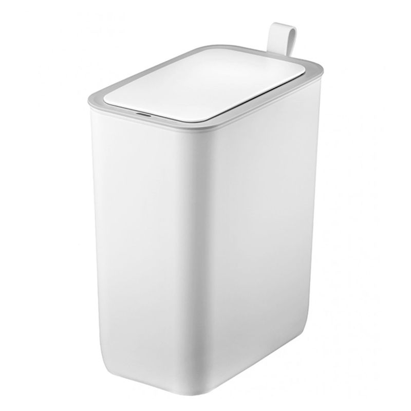 Basurero-con-sensor-de-apertura-de-8-lt-de-capacidad-con-soporte-interno-para-fundas-y-asa-de-transporte-de-silicona.