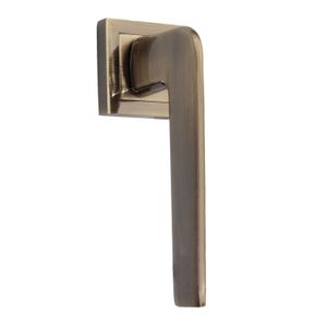Juego de manija BRESCIA cuadrada Bronce Viejo de aluminio para puerta principal. - DIHER