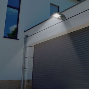 Luminaria de alumbrado público LED de 4W con panel de carga solar e iluminación de 650 lm. - VOLTECK