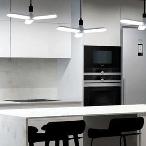 Foco LED expandible con diseño tipo VENTILADOR con 3 luces de 3900 lm y base E27. - SYLVANIA