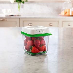 Contenedor de alimentos MEDIANO, de 1.5 lts con tapa FRESH VENT. - RUBBERMAID