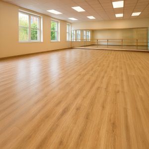Piso flotante CAFÉ ALMENDRA de 122 x 18 cm x 5 mm texturizado de madera Caja 1.76 m2. - MAX FLOORING