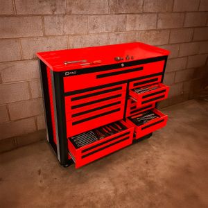 Gabinete organizador para herramientas con 11 cajones y base lateral para colgar. - K PRO