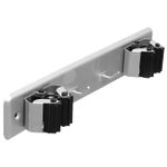 Cuelga-escobas-metalico-doble-color-plateado-con-rodillos-y-2-ganchos-multiusos.---BRINOX