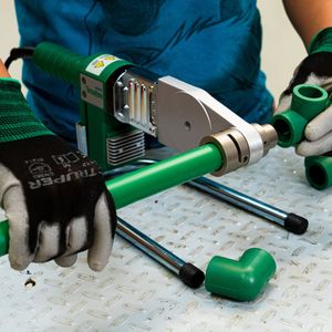 Termofusora para soldar de 600W con dados de 20 a 32 mm para tuberías PP-R de 1/2", 3/4" y 1". - FOSET