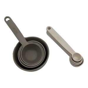 Juego de 8 piezas de tazas y cucharas medidoras, hechas de bambú. - HANDY HELPERS